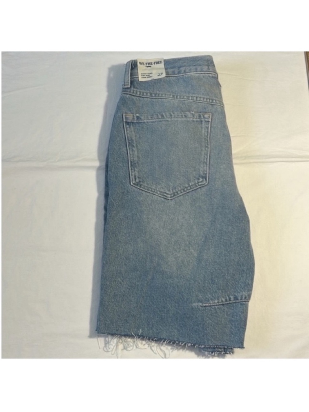 We The Free 27 Shorts Bermuda Ghost Town Long Short Jorts Bodie Blue raw hem NWT - Picture 7 of 13